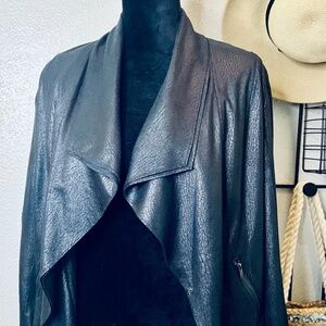 ✨G by Giuliana Rancic Faux Leather Motto Jacket - Size Small✨